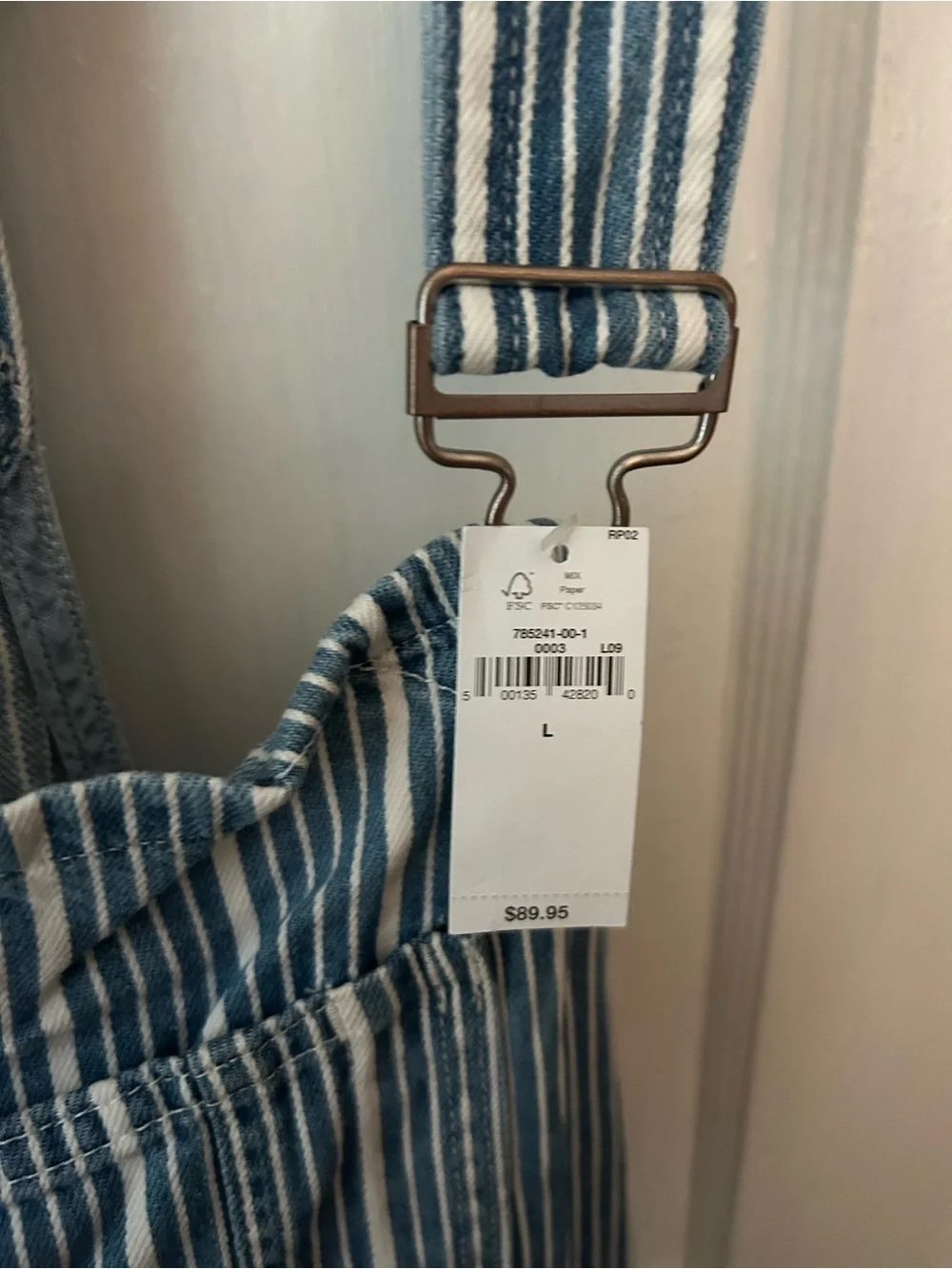 GAP classic striped